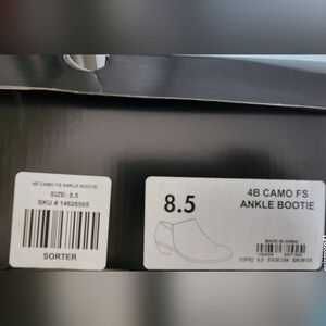 Torrid size 8.5 ankle booties